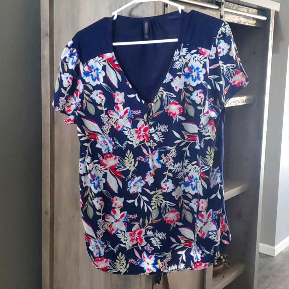 Massini Women's Top